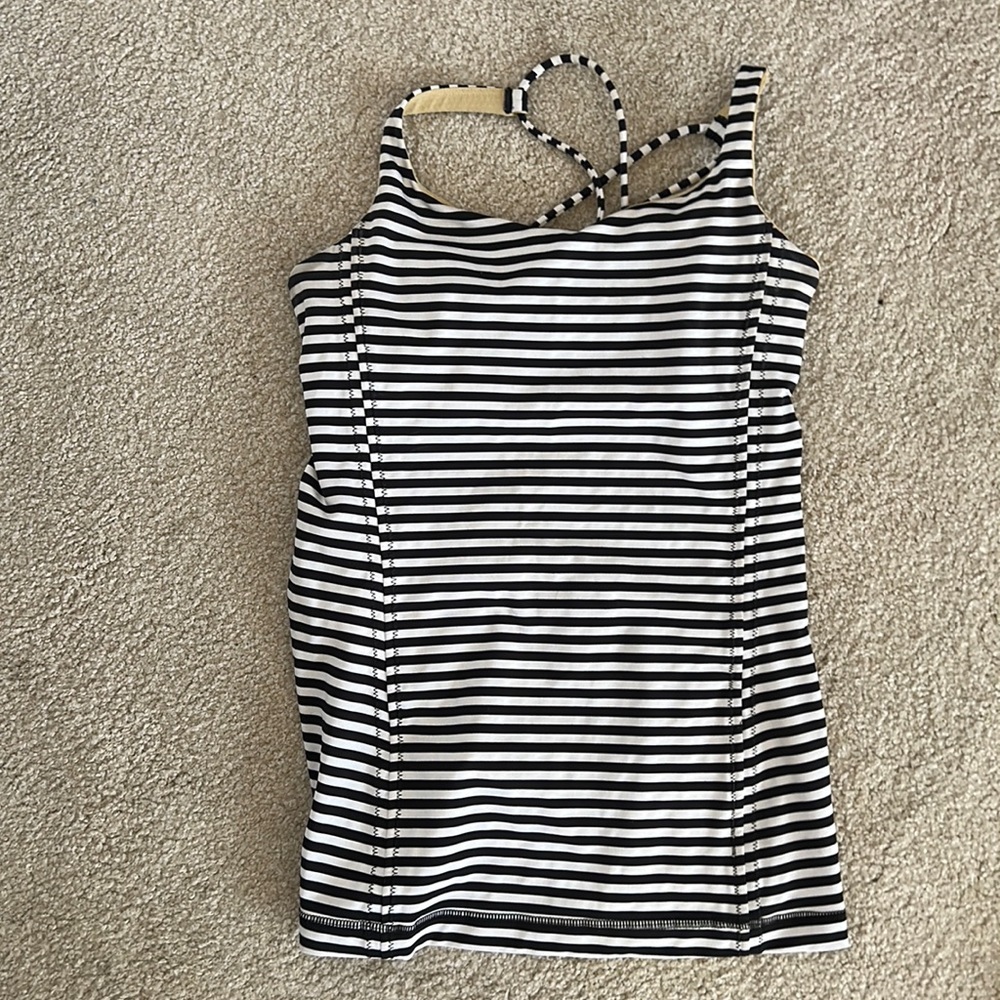 Lulu lemon workout tank